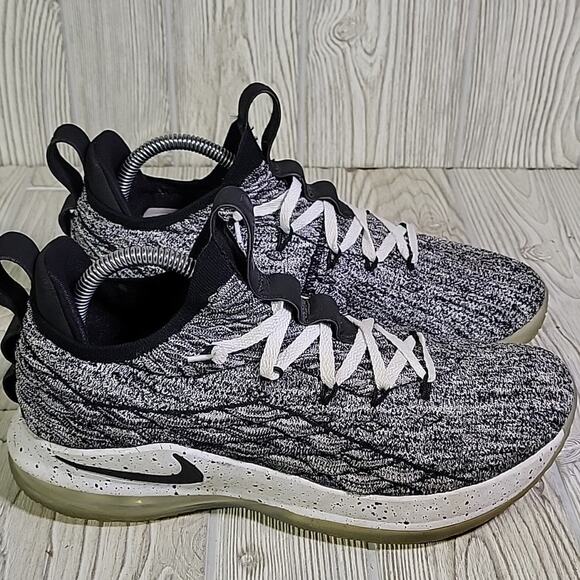 Nike Lebron 15  Low EP Ashes Black and White Sneakers Mens Size 8 main image 11